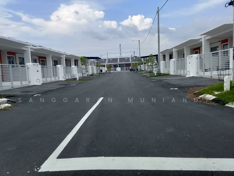 Rumah Teres 1-Tingkat untuk Dijual di Rumah Teres Setingkat Di Kamunting (Kamunting) - Sanggaran Muniandy - Exterior - PropertyGuru.com.my