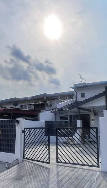 2-storey Terraced House for Sale in Bandar Baru Sungai Buloh (Sungai Buloh) - Khairul Syafiq - Exterior - PropertyGuru.com.my