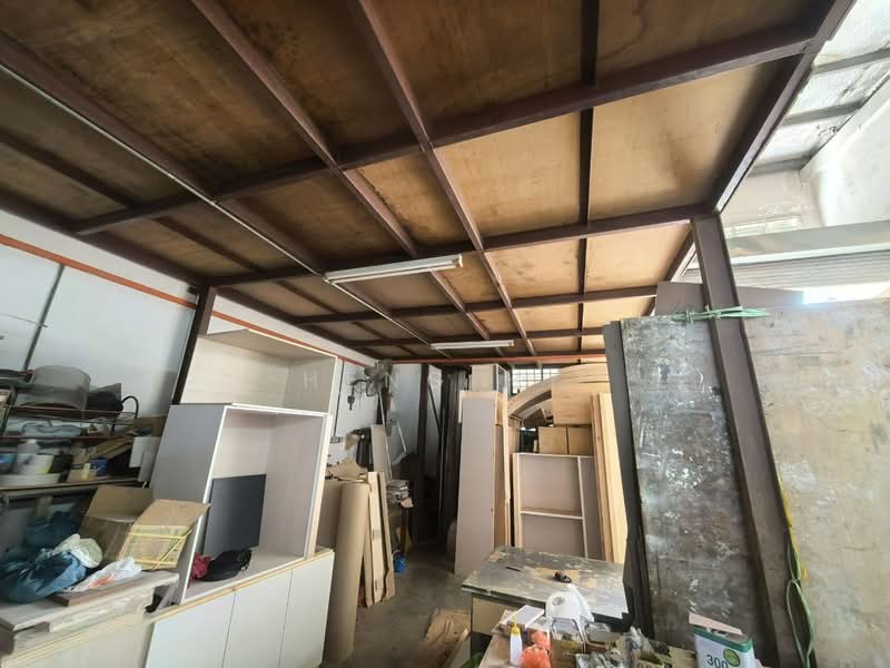 Kilang Teres untuk Dijual di Taman Daya (Johor Bahru) - Heng Hy - Interior - PropertyGuru.com.my