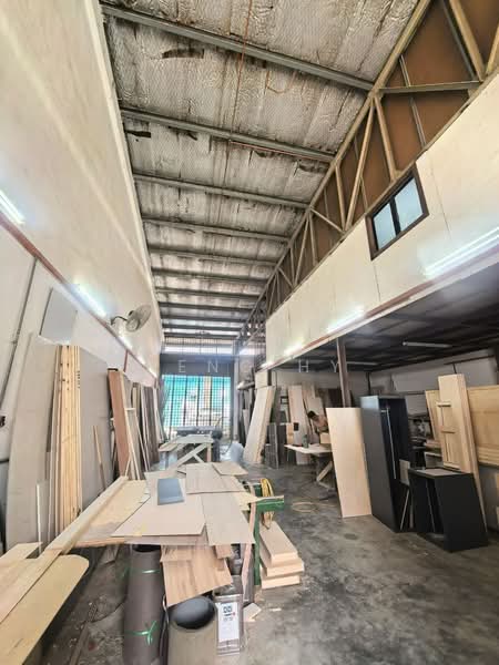 Kilang Teres untuk Dijual di Taman Daya (Johor Bahru) - Heng Hy - Interior - PropertyGuru.com.my