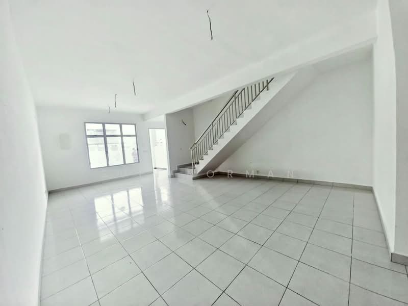2-storey Terraced House for Sale in Pasir Gudang (Johor) - Sufi Norman - Living Room - PropertyGuru.com.my