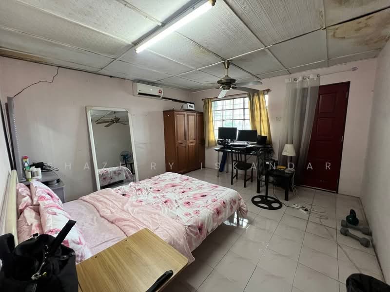 Rumah Teres 2-Tingkat untuk Dijual di Pandan Jaya (Ampang) - Shaziery Iskandar - PropertyGuru.com.my