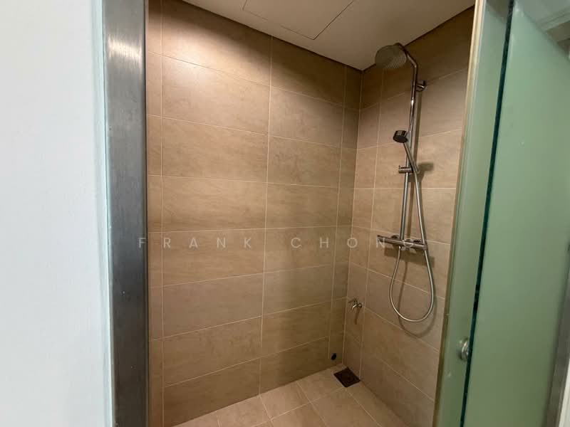 Shop / Office untuk Dijual di Desa Parkcity (Kuala Lumpur) - Frank Chong - Bathroom - PropertyGuru.com.my