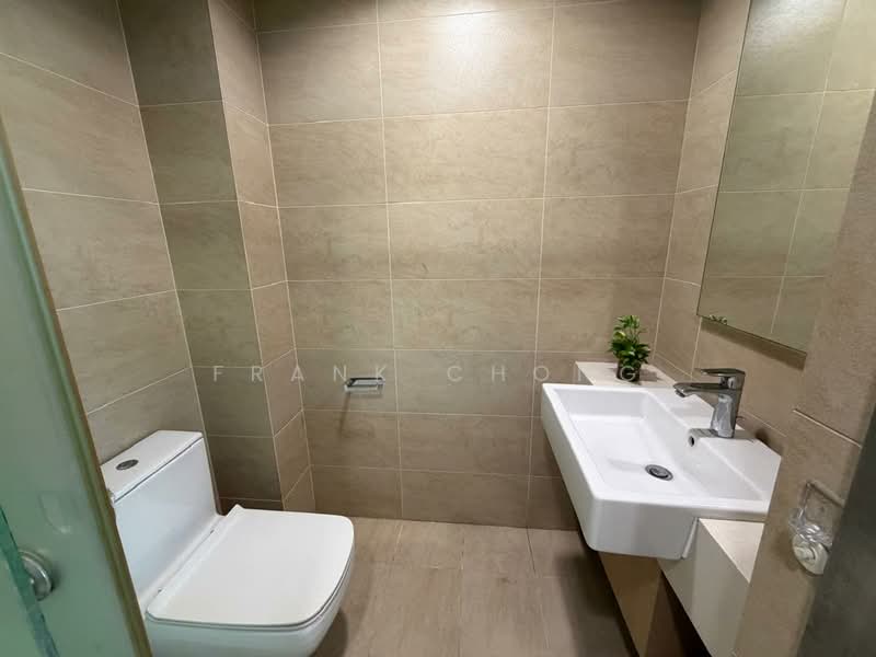 Shop / Office untuk Dijual di Desa Parkcity (Kuala Lumpur) - Frank Chong - Bathroom - PropertyGuru.com.my