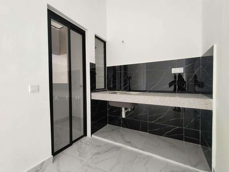 Condominium for Sale at Palazzo - Catherine Chin - Kitchen - PropertyGuru.com.my