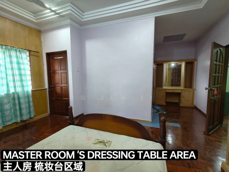 2-storey Terraced House for Sale in Taman Sri Putri (Skudai) - NG ZEN XI - Master Bedroom - PropertyGuru.com.my