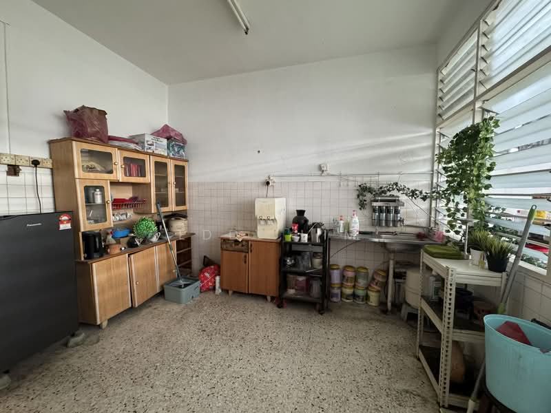 Rumah Teres 2-Tingkat untuk Dijual di Jelutong (Penang) - Eddy Lim - Kitchen - PropertyGuru.com.my