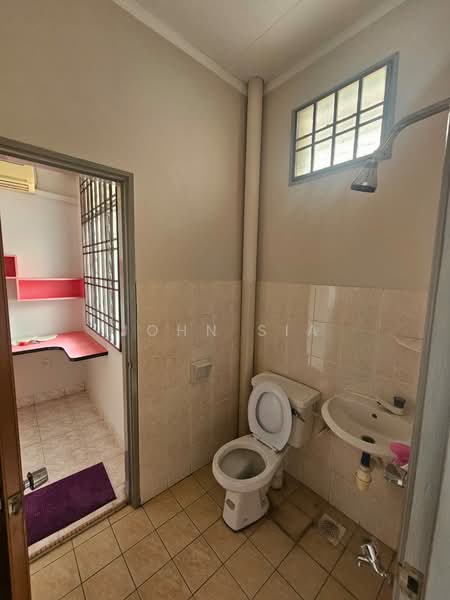 Terraced House for Rent in Skudai (Johor) - John Sia - Bathroom - PropertyGuru.com.my