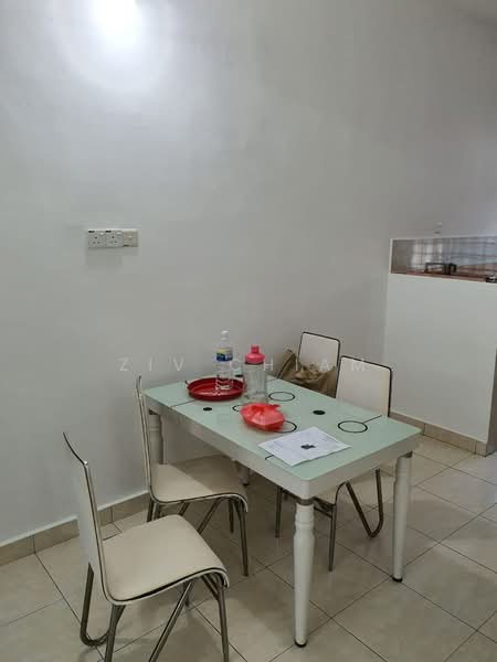Rumah Teres 2-Tingkat untuk Disewa di Ulu Tiram (Johor) - Ziv Chiam - Dining Room - PropertyGuru.com.my