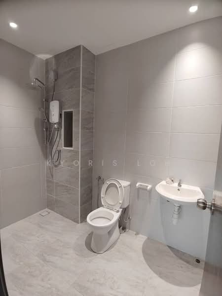 Kondominium untuk Disewa di KSL Residence 2 @ Kangkar Tebrau - Kyoris Loh - Bathroom - PropertyGuru.com.my