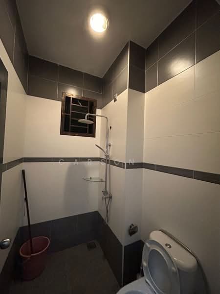 Cluster House for Sale in Taman Austin Heights (Tebrau) - Carson . - Bathroom - PropertyGuru.com.my