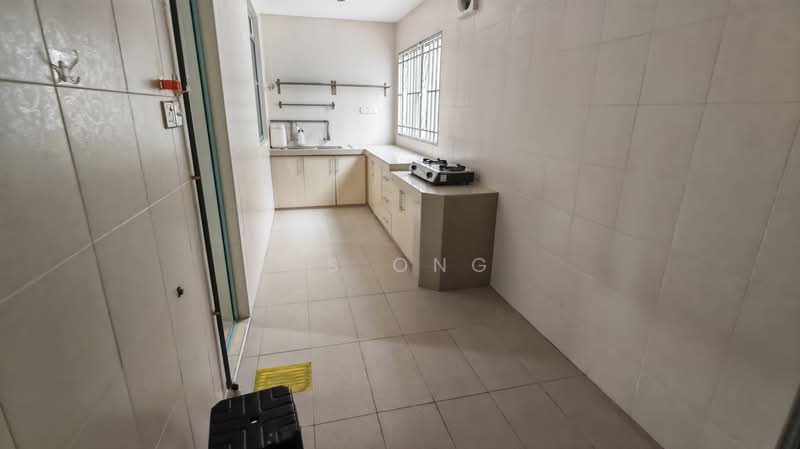 Rumah Teres 2-Tingkat untuk Disewa di Shah Alam (Selangor) - HS Ong - Wet Kitchen - PropertyGuru.com.my