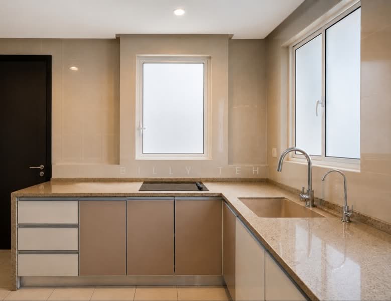 Kondominium untuk Dijual di Quayside Seafront Resort Condominiums - Billy Teh - Kitchen - PropertyGuru.com.my