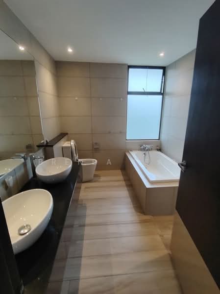 Terraced House for Rent in Masai (Johor) - Brenda Yeap - Bathroom - PropertyGuru.com.my