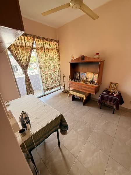 Terraced House for Rent in Bandar Country Homes (Rawang) - Vikram . - Interior - PropertyGuru.com.my