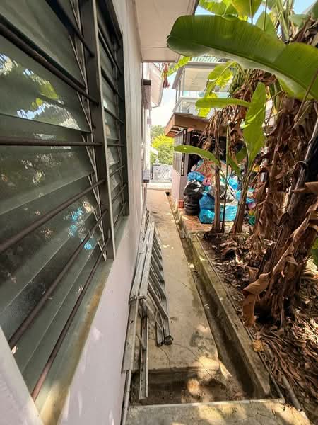 Terraced House for Rent in Bandar Country Homes (Rawang) - Vikram . - Exterior - PropertyGuru.com.my