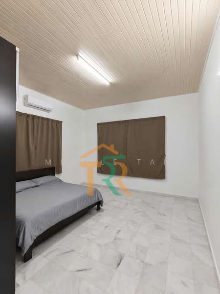 Semi-Detached House for Sale in Taman Sungai Abong (Muar) - Micole Tan - Bedroom - PropertyGuru.com.my