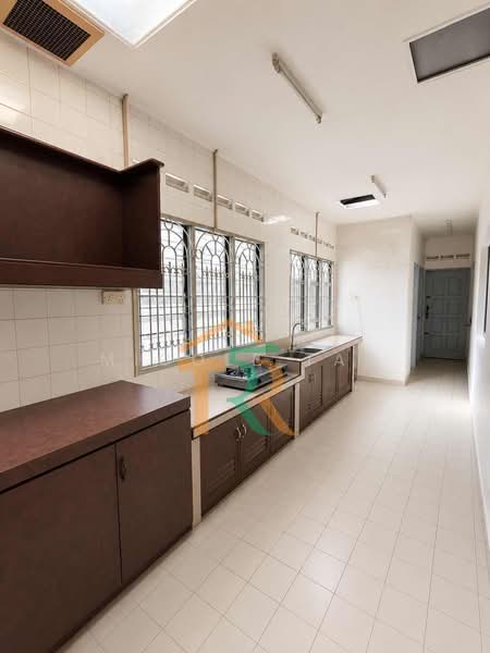 Semi-Detached House for Sale in Taman Sungai Abong (Muar) - Micole Tan - Kitchen - PropertyGuru.com.my
