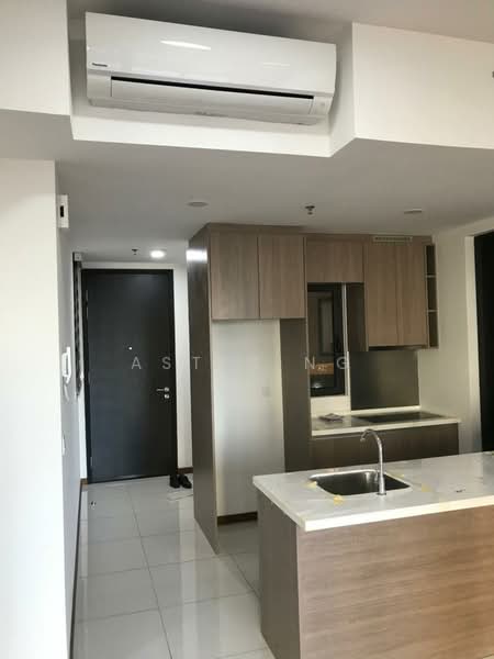 Service Residence for Sale at The Tamarind - Aster Ng - Kitchen - PropertyGuru.com.my