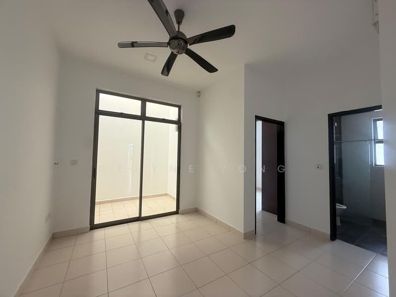 Cluster House for Sale in Horizon Hills (Iskandar Puteri (Nusajaya)) - Gelyne Yong - Living Room - PropertyGuru.com.my