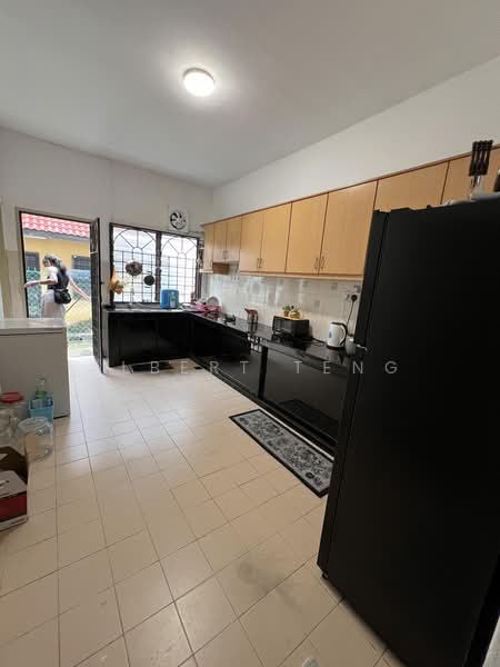 Terraced House for Rent in Taman Bukit Subang (Shah Alam) - Albert Teng - Kitchen - PropertyGuru.com.my