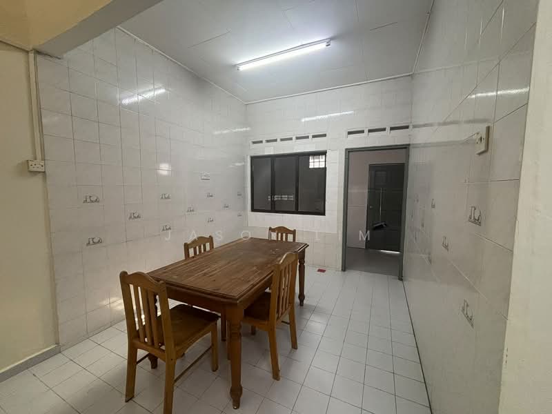 Rumah Teres 1-Tingkat untuk Disewa di Taman Johor Jaya (Johor Bahru) - Jason Lim - Dining Room - PropertyGuru.com.my
