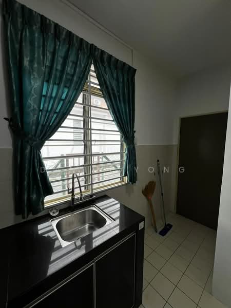 2-storey Terraced House for Sale in Taman Setia Indah (Tebrau) - Daniel Yong - Kitchen - PropertyGuru.com.my