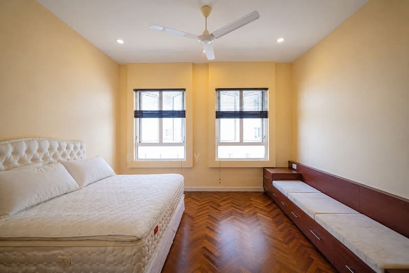 Kondominium untuk Dijual di Quayside Seafront Resort Condominiums - Billy Teh - Bedroom - PropertyGuru.com.my