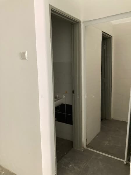 Shop / Office for Rent in Seksyen 13 (Shah Alam) - Abbie Lee - Interior - PropertyGuru.com.my
