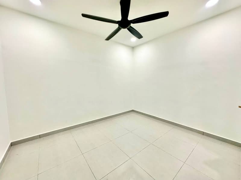 1-storey Terraced House for Sale in Taman Rambai Indah (Jenjarom) - Syahrim Naim - Interior - PropertyGuru.com.my