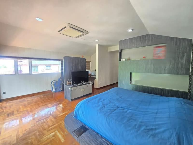 Bungalow House for Sale in Masai (Johor) - Yvonne Lim - Bedroom - PropertyGuru.com.my