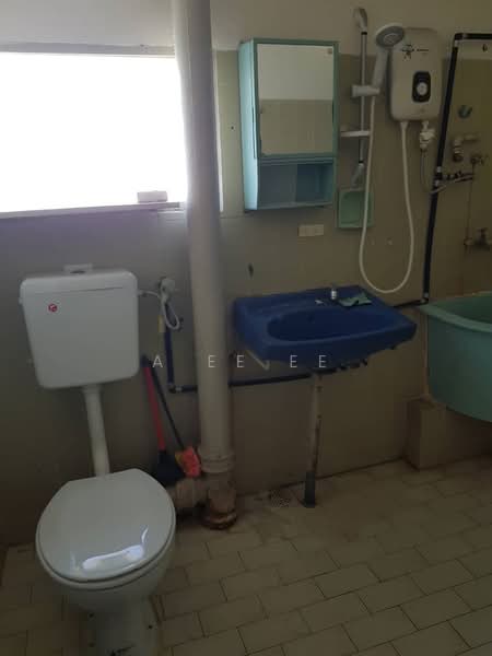 Rumah Teres 2-Tingkat untuk Disewa di Ayer Itam (Penang) - A Ee Ee - Bathroom - PropertyGuru.com.my