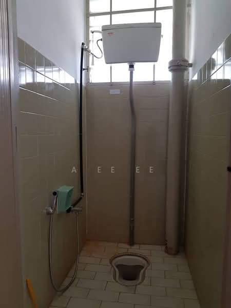 Rumah Teres 2-Tingkat untuk Disewa di Ayer Itam (Penang) - A Ee Ee - Bathroom - PropertyGuru.com.my