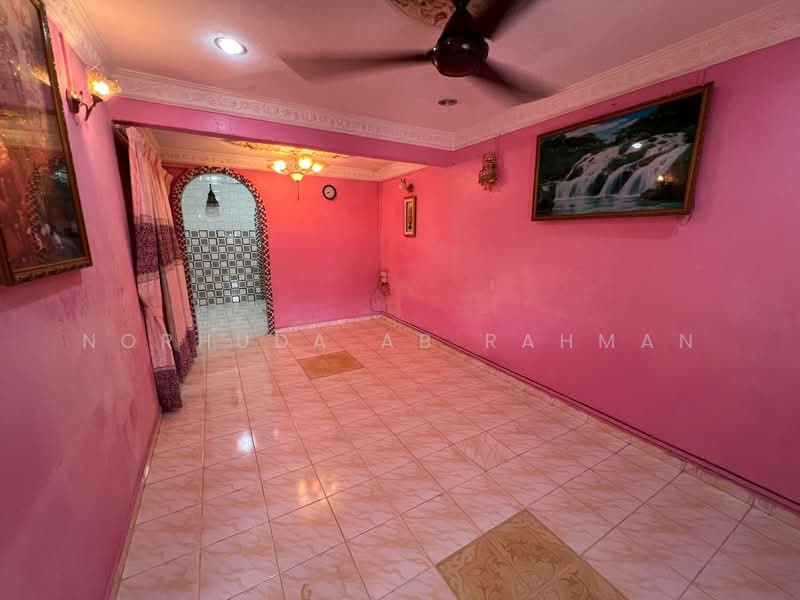 1-storey Terraced House for Sale in Seri Kembangan (Selangor) - Norhuda Ab Rahman - Interior - PropertyGuru.com.my