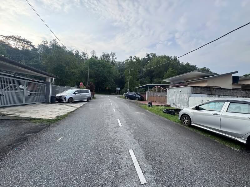 Rumah Berkembar untuk Dijual di Taman Selayang Mutiara (Selayang) - Hazeman Omar - Exterior - PropertyGuru.com.my