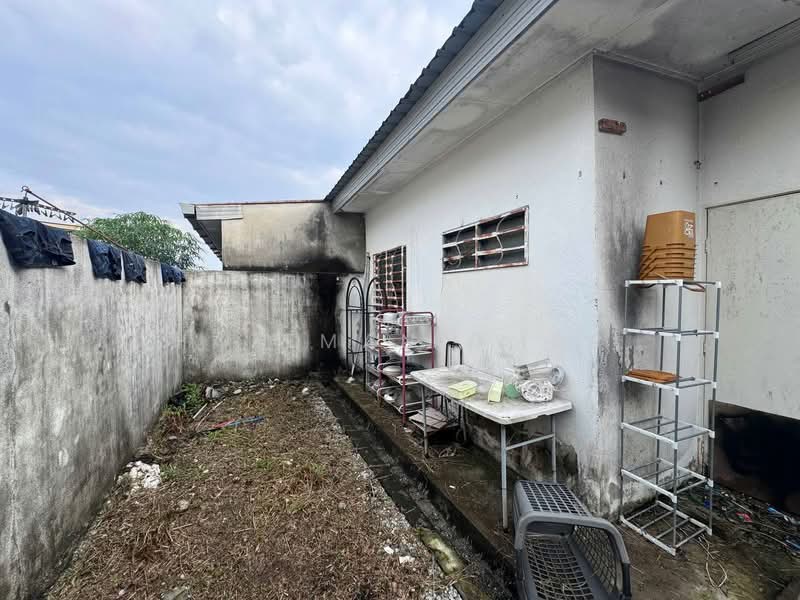 Rumah Berkembar untuk Dijual di Taman Selayang Mutiara (Selayang) - Hazeman Omar - Exterior - PropertyGuru.com.my