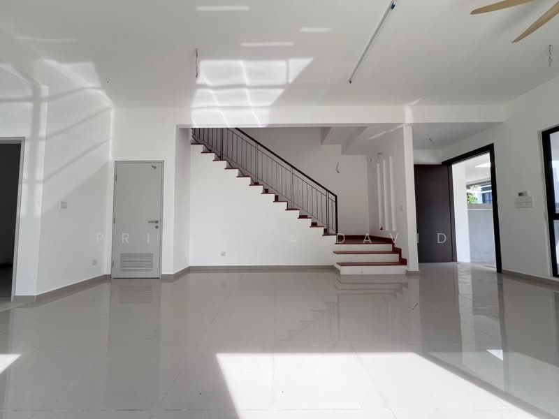 Cluster House for Sale in Alam Impian (Shah Alam) - Priscilla David - Living Room - PropertyGuru.com.my