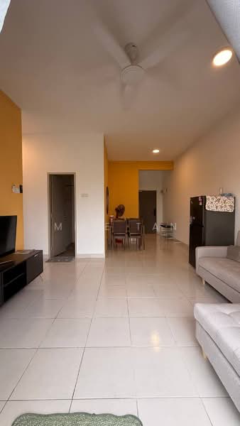 Kediaman Servis untuk Disewa di Vision City Youth City - Mike Tan - Living Room - PropertyGuru.com.my