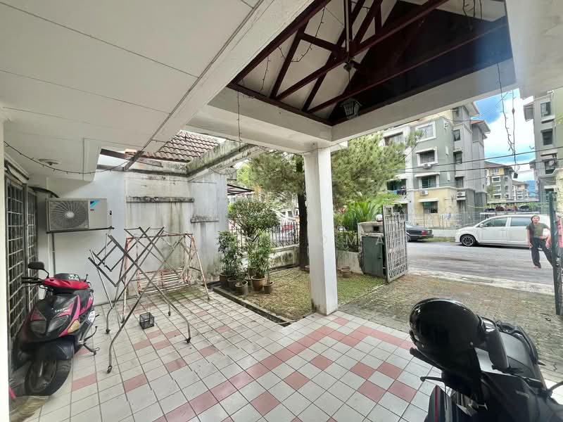 2-storey Terraced House for Sale in Bandar Sri Damansara (Selangor) - Nadrah Omar - Exterior - PropertyGuru.com.my