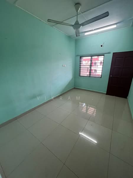 Rumah Teres 2-Tingkat untuk Dijual di Taman Gembira (Klang) - Vikram . - PropertyGuru.com.my