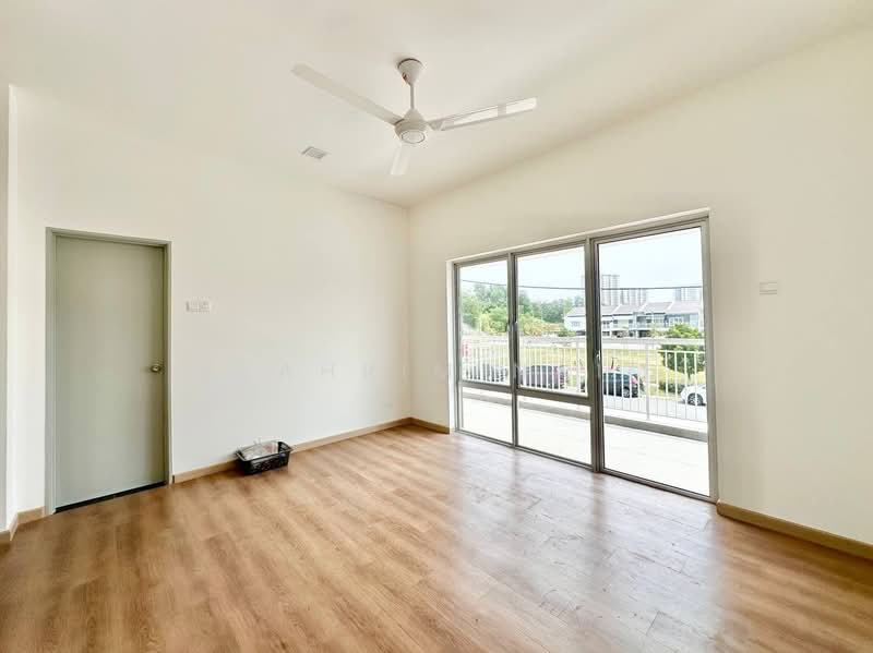 Terraced House for Sale in Gombak (Selangor) - Syahrim Naim - Living Room - PropertyGuru.com.my