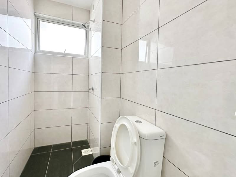Terraced House for Sale in Gombak (Selangor) - Syahrim Naim - Bathroom - PropertyGuru.com.my