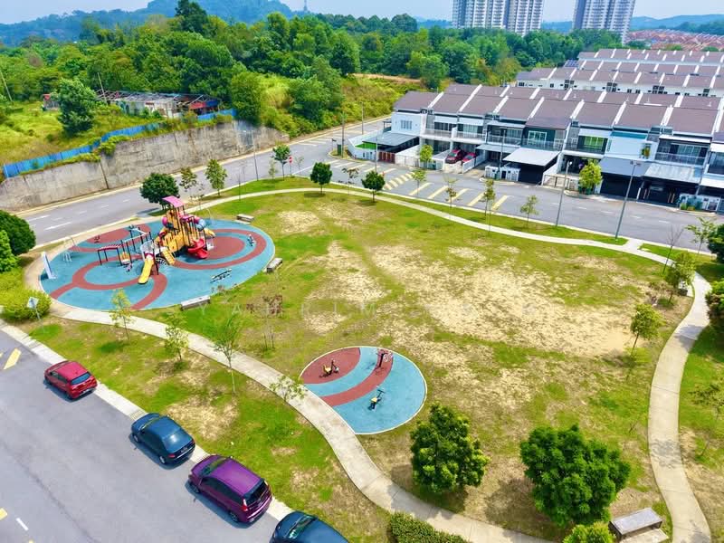Terraced House for Sale in Gombak (Selangor) - Syahrim Naim - Exterior - PropertyGuru.com.my