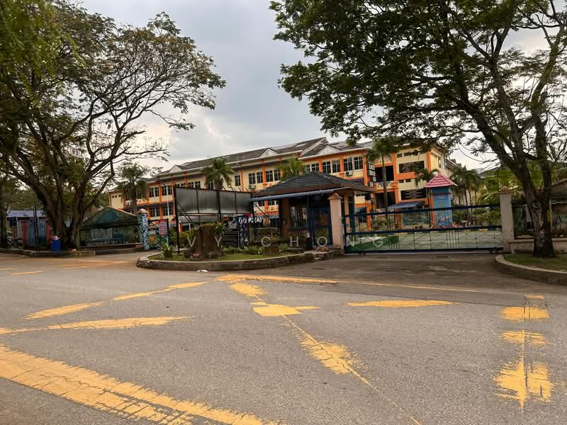 Rumah Teres 2-Tingkat untuk Dijual di BANDAR PUCHONG JAYA (Puchong) - Ivy Chong - Exterior - PropertyGuru.com.my