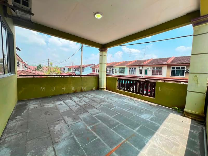 2-storey Terraced House for Sale in Taman Puteri Wangsa (Ulu Tiram) - Muhamad Asrul - PropertyGuru.com.my