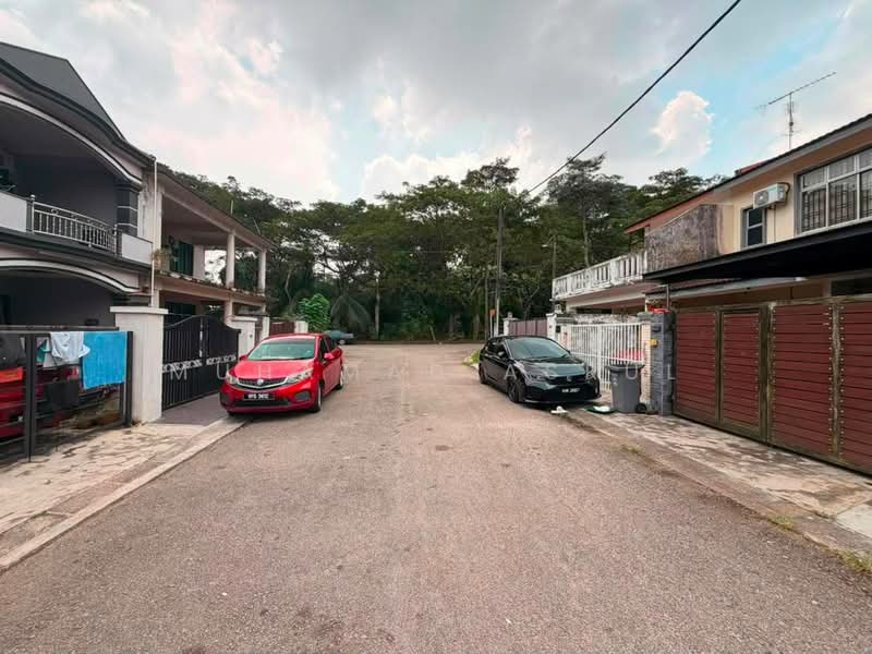 2-storey Terraced House for Sale in Taman Puteri Wangsa (Ulu Tiram) - Muhamad Asrul - PropertyGuru.com.my