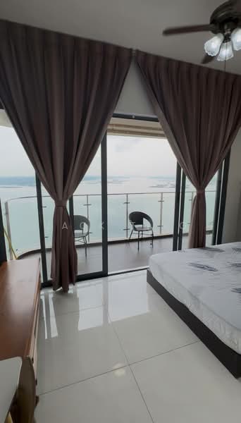Condominium for Rent at Royal Strand @ Country Garden Danga Bay - Jack Ting - Bedroom - PropertyGuru.com.my