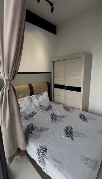 Condominium for Rent at Royal Strand @ Country Garden Danga Bay - Jack Ting - Bedroom - PropertyGuru.com.my