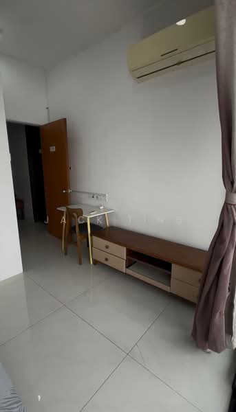 Condominium for Rent at Royal Strand @ Country Garden Danga Bay - Jack Ting - Interior - PropertyGuru.com.my