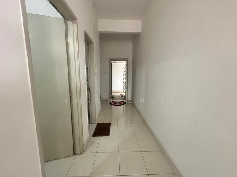 Kediaman Servis untuk Disewa di I Residence - Jason Chee - Corridor - PropertyGuru.com.my